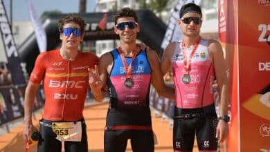 Iñaki Balldellou et Els Visser remportent le demi-triathlon d'Ibiza 2022