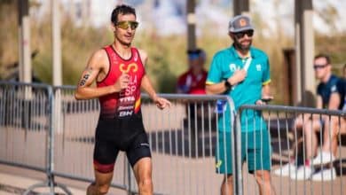 Mario Mola lidera a la Triarmada en las Series Mundiales de Bermudas