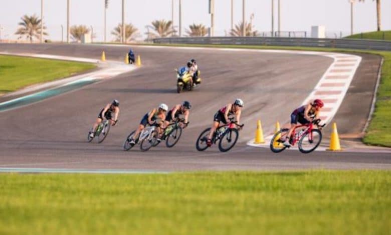 Image of the cycling segment of the Abu Dhabi WTCS