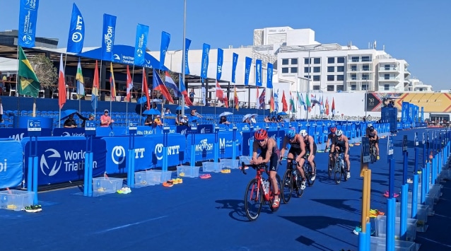 image du peloton à Abu Dhabi