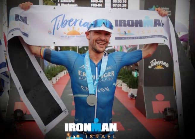 Patrick Lange ganando el IRONMAN Israel