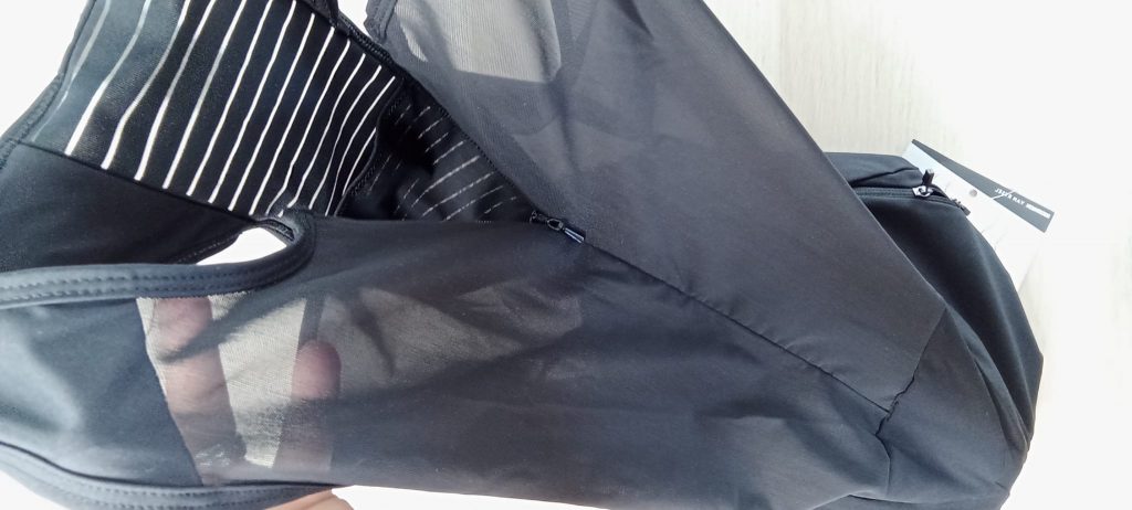 Imagen del culotte, con la cremallera Imagen del culotte, con la cremallera