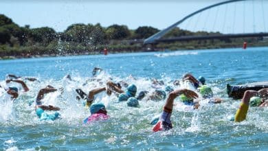 Halber Triathlon von Sevilla mit fast 400 registrierten Teilnehmern.