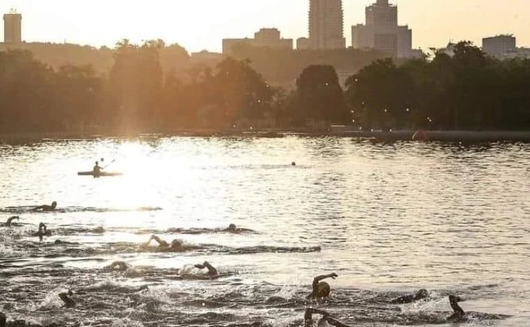 image of a triathlon in the Casa de Campo in Madrid