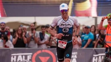 Eneko Llanos en meta de una competición