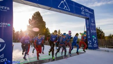 imagen de la salida de un triatlón de invierno