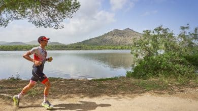 Imagen de un triatleta en Mallorca