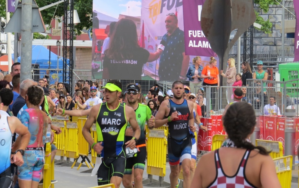 Imagen de la carrera a pie del TriFuente Alamo