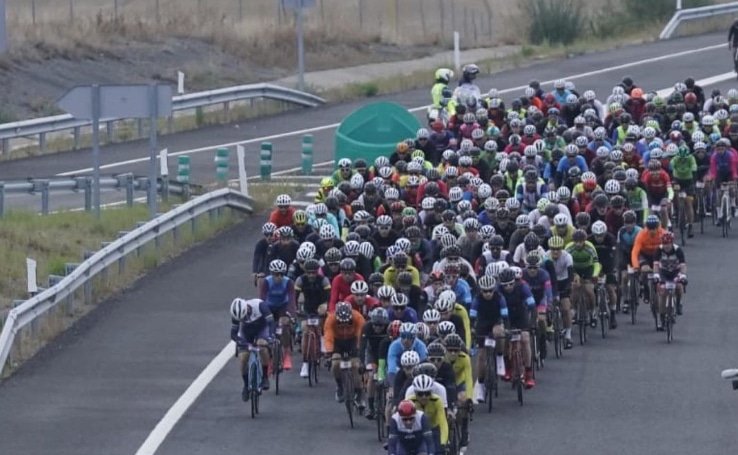 Image of the bearded vulture cycling march