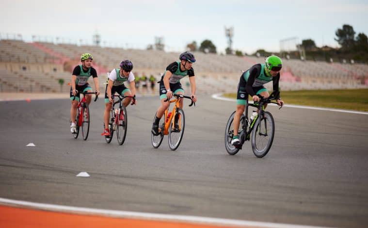 Image of Triathletes in Cheste