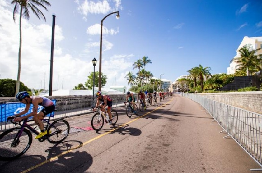 Wordltriathlon/ imagen de las WTCS de Bermuda