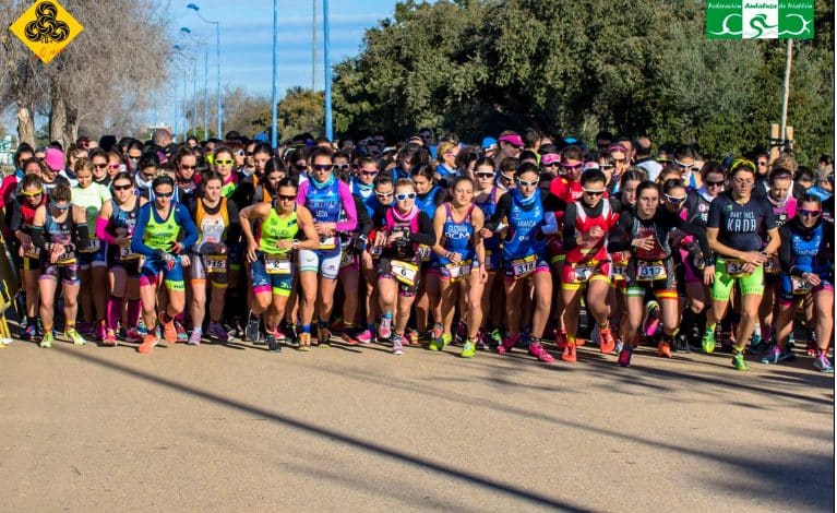 Image of the start of the Seville Duathlon