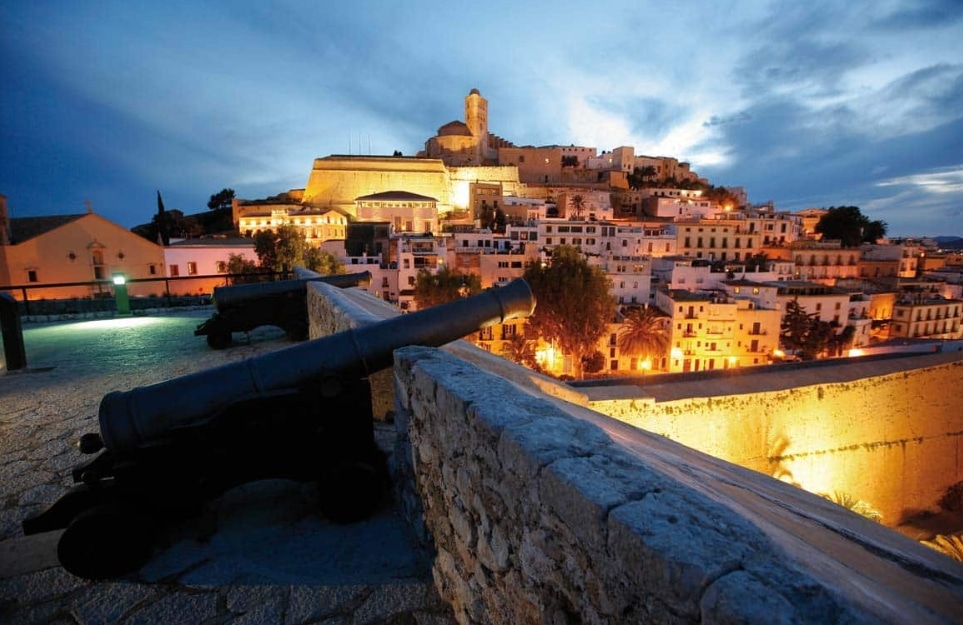 imagen de la ciudad de Ibiza