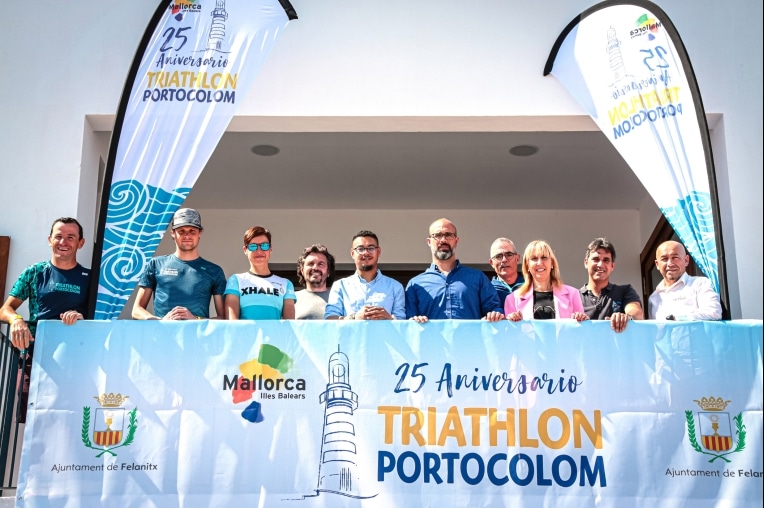 Foto der Präsentation des Portocolom Triathlon 2023