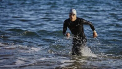 A swimmer with zone3 neoprene