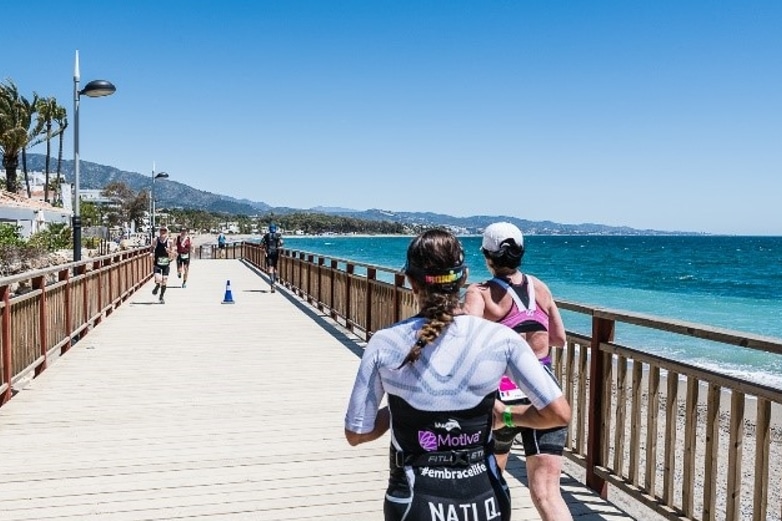 IRONMAN / Bild von Triathleten beim IRONMAN 70.3 Marbella