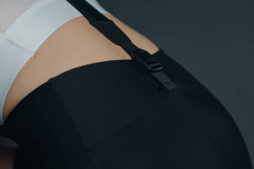 INVERSE Trikot mit abnehmbaren Trägern