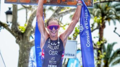 FETRI/ Emma Pallant ganando el mundial de duatlón en Ibiza