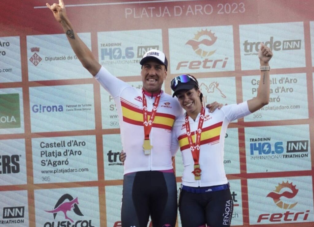 FETRI/ Emilio Aguayo y Patricia Bueno Campeones de España de Triatlón LD.