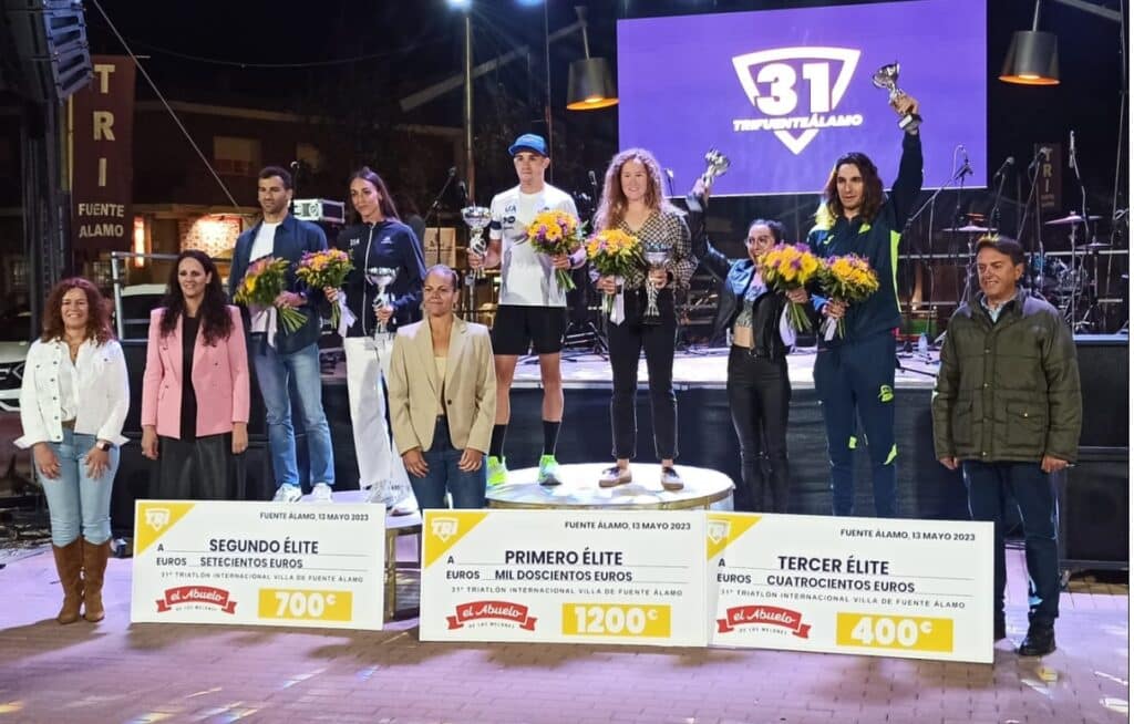 Pódium del Triatlón Fuente Álamo