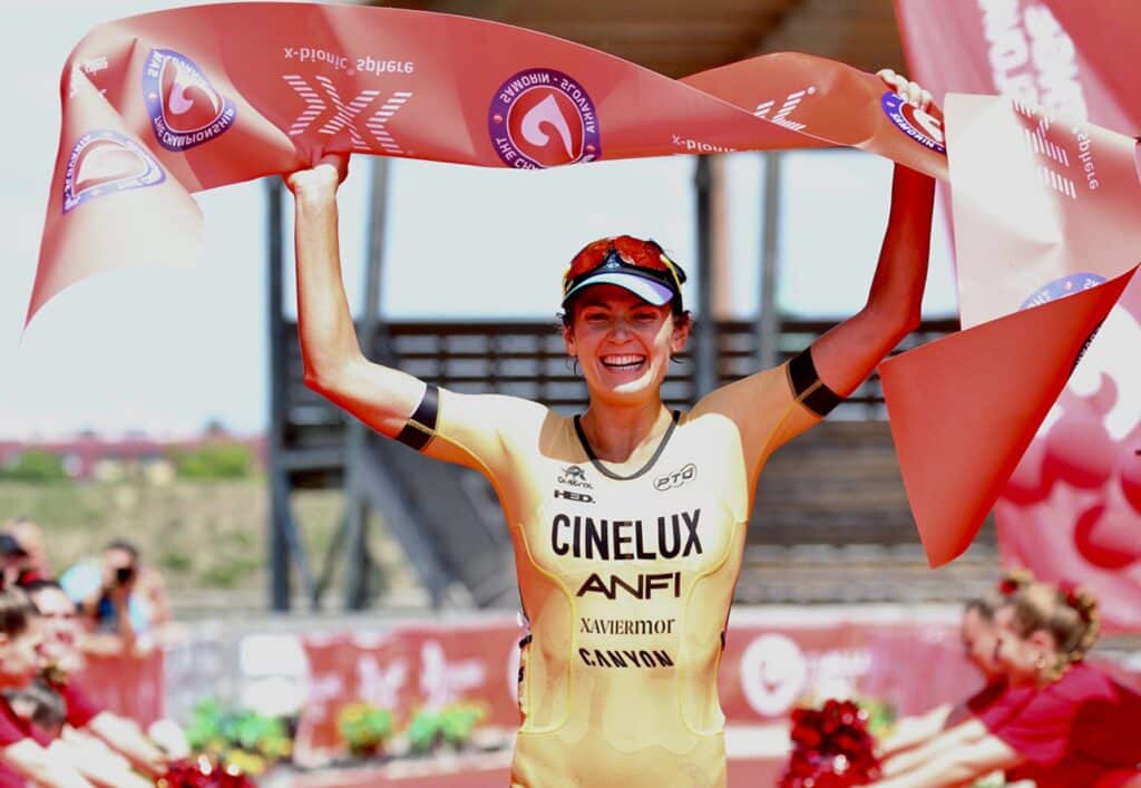 CF/ Sara Pérez ganando The Championship 2022