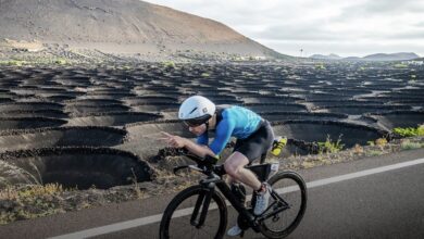 IM / un triatleta nell'IRONMAN Lanzarote