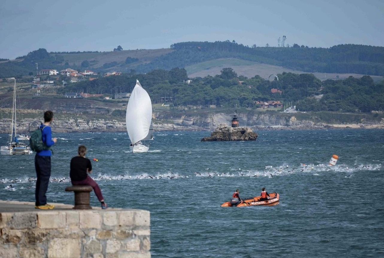 Instagran/ imagen de la natación en el Triatlón Ciudad de Santander
