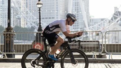 CF / image of a triathlete in London