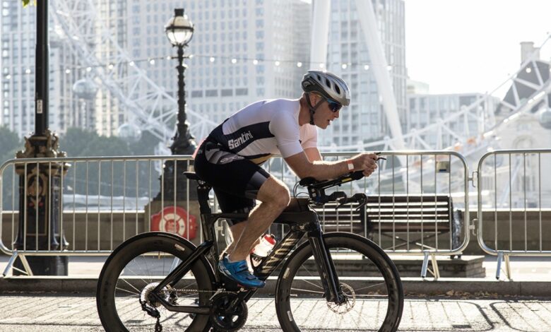 CF / image of a triathlete in London