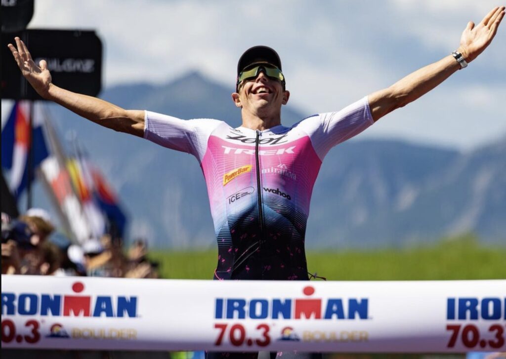 @talbotcox/ Sam Long ganando en el IM 70.3 Boulder