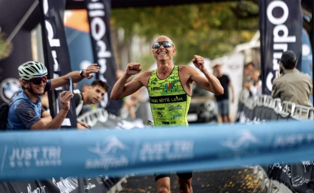 Jaume Leiva ganando el trialtó de cambrils
