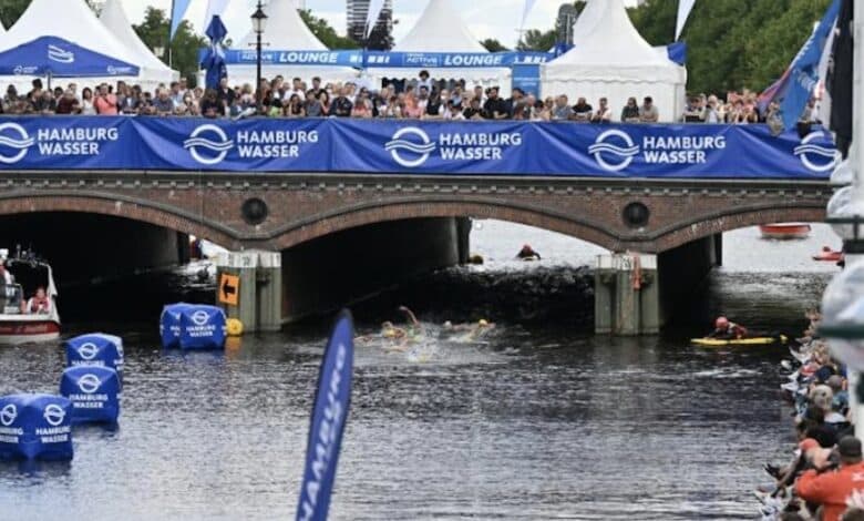 World Triathlon/ imagen de la natación en Hamburgo