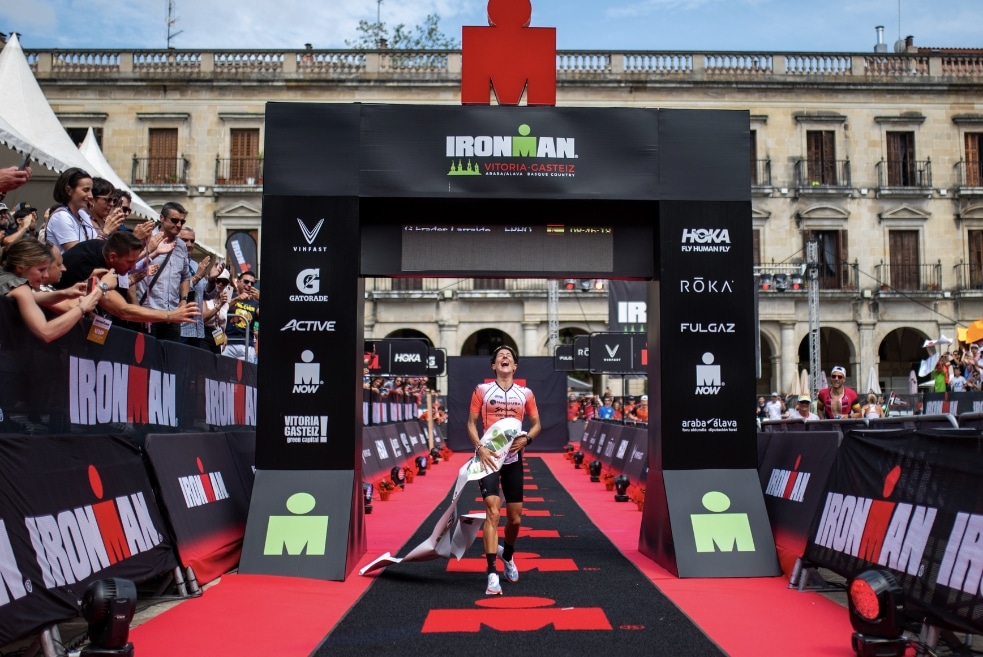 Siya Ndzimande/ Guru en la meta del IM vitoria