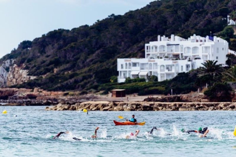 World Triathlon/ Triatletas en Ibiza