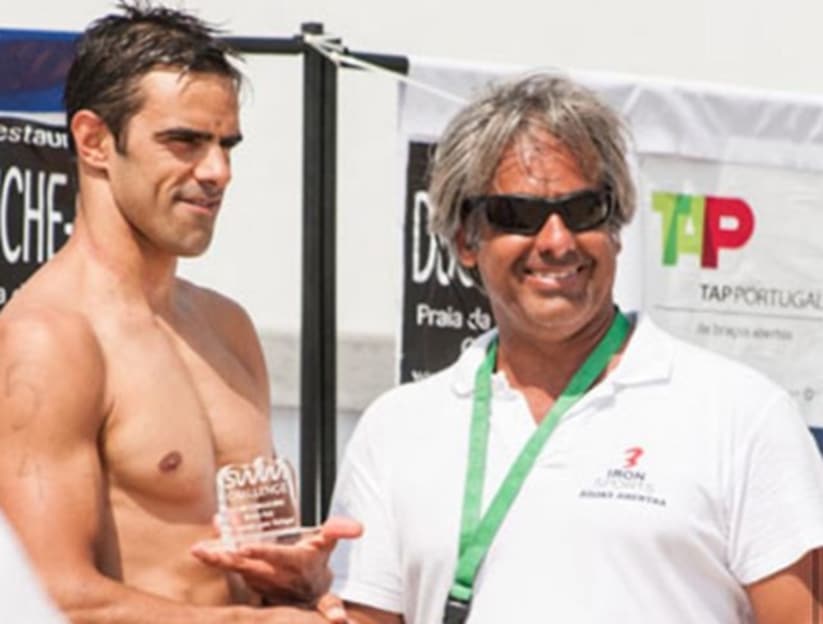 Image of Jorge Pereira training an award for Bruno Pais