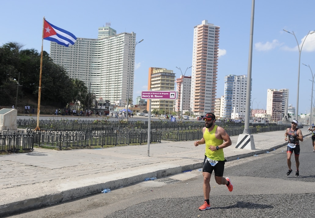 Triathletes running in Havana