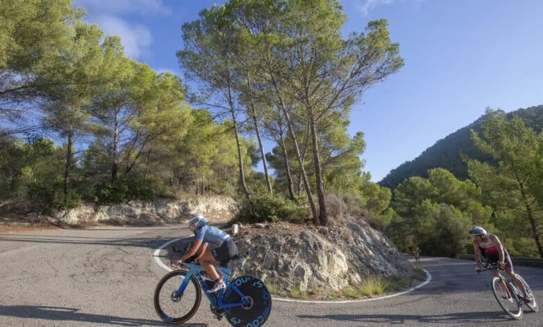 Challenge Family/ two triathletes in the cycling Challenge Peguera Mallorca