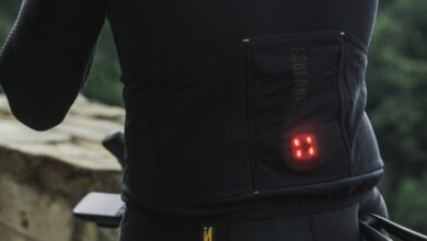 Nouveaux vêtements de cyclisme Antares INVERSE avec LED intégrées