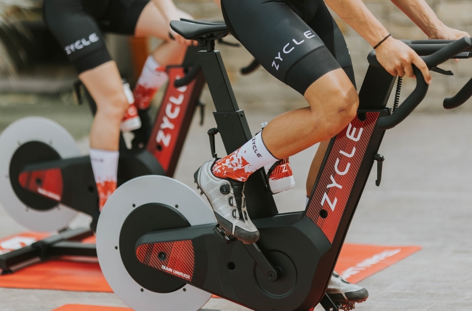 Zycle, la marca de bicicletas y rodillos indoor, colabora con ICAN  Triathlon Gandia