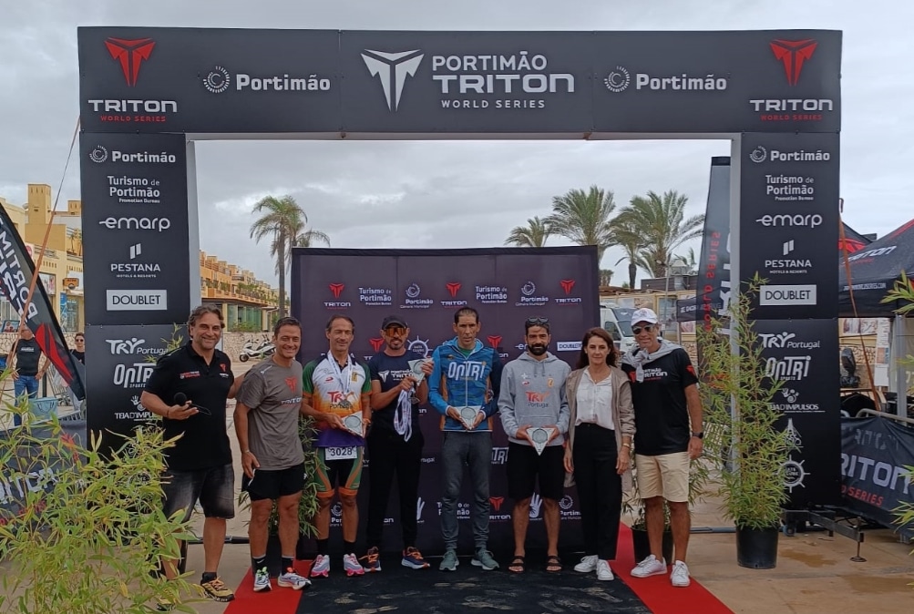 Podium Triton Portimao