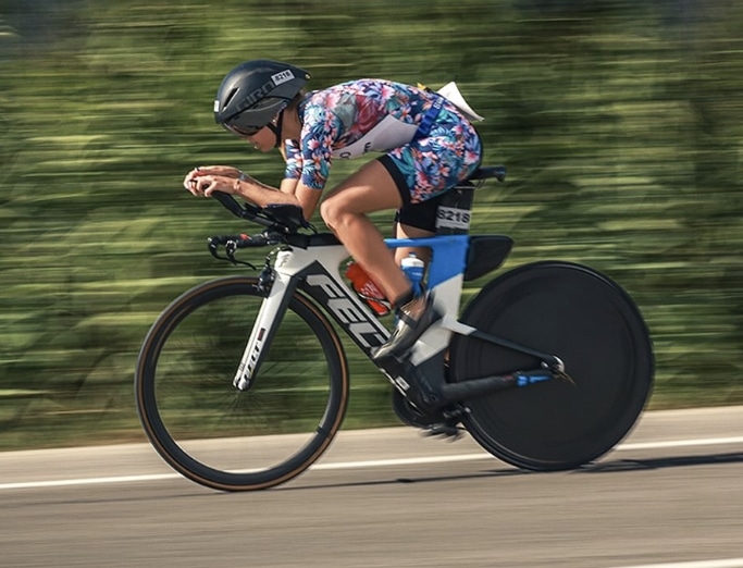 Instagram/ una triatletas en el ciclismo del ICAN Gandia