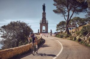 @jamesmitchell5/ Imagen de San Salvador en Mallorca