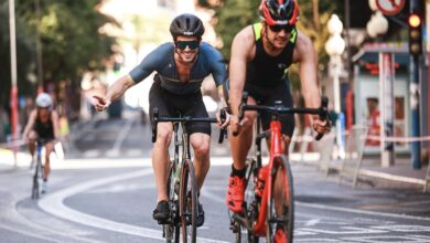 2 triathlètes dans un test MTRI