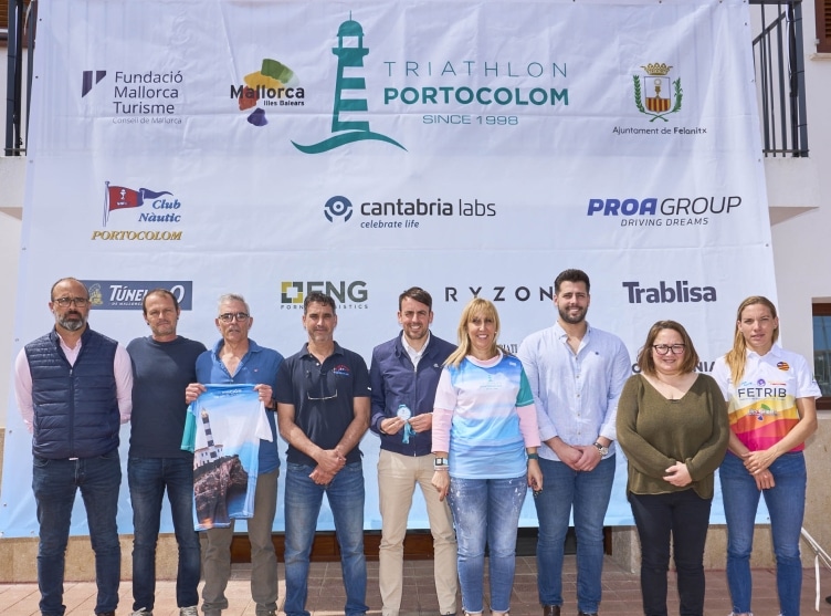 El Triathlon de Portocolom regresa este domingo con la máxima expectación - Noticias Triatlón Rafa Babot/ imagen de la presentación del Triathlon de Portocolom 2024