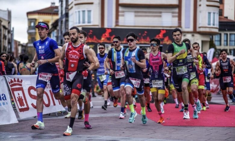 FETRI/triathletes in a duathlon in Soria