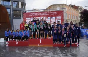 FETRI/ Podium des équipes du Championnat d'Espagne de contre-la-montre de duathlon 202