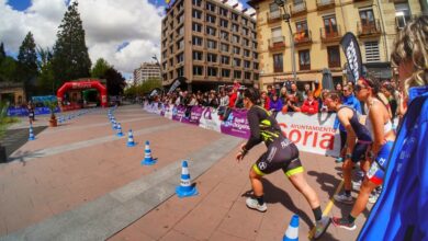 FETRI/ départ de la course féminine à Soria