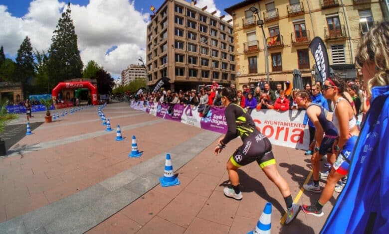 FETRI/ Start des Frauenrennens in Soria