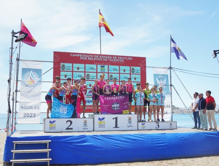 Les femmes FETRI/Cidade de Lugo Fluvial et l'Université d'Alicante remportent le Championnat d'Espagne de relais de triathlon 2024