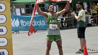 rfea/ Alberto Bravo ganando los 100km